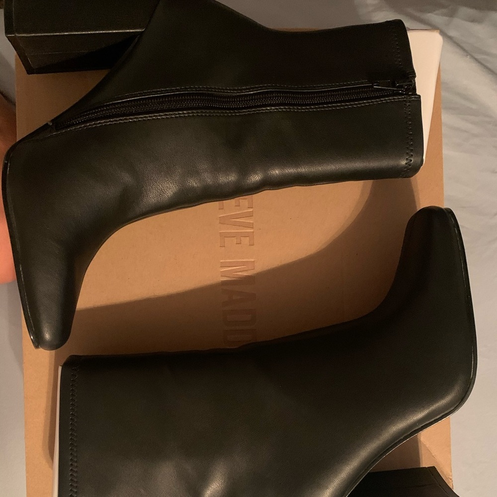 LYNDEN BLACK Steve Madden